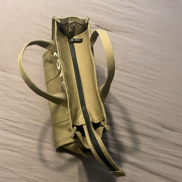 Marc Jacob’s Tote - Picture 2 of 6